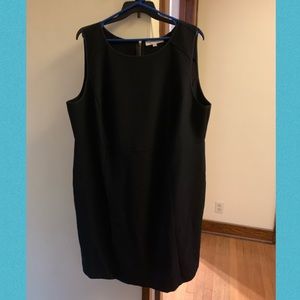 Loft plus  sleeveless classic LBD size 24